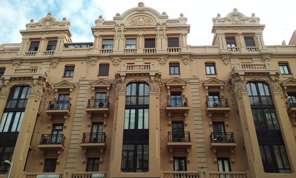 Hostal Montecarlo Madrid Eksteriør bilde