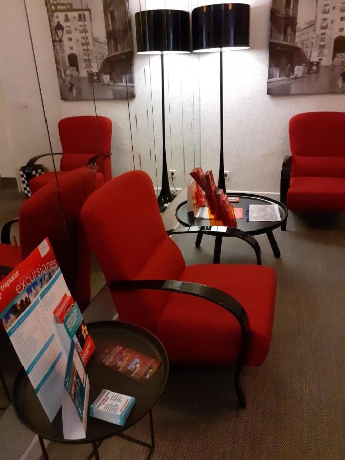 Hostal Montecarlo Madrid Eksteriør bilde